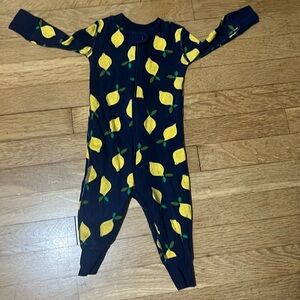 Hanna Andersson lemon footless PJs